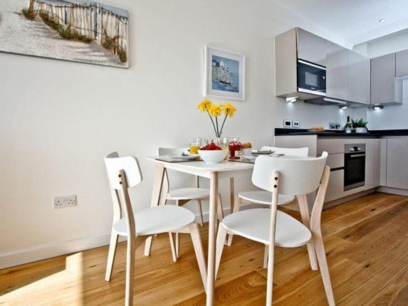 35 one lusty glaze view Appartamento New Quay Esterno foto
